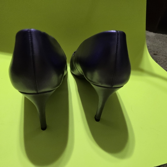 A New Day Heels - Picture 12 of 16